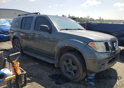 2005 Nissan Pathfinder Le from USA, damaged, VIN 5N1AR18W15C781668